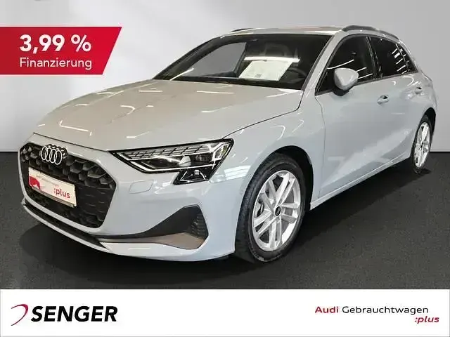 Gebraucht Audi A3 Ambiente 150 PS (110 kW) 2025 Limousine
