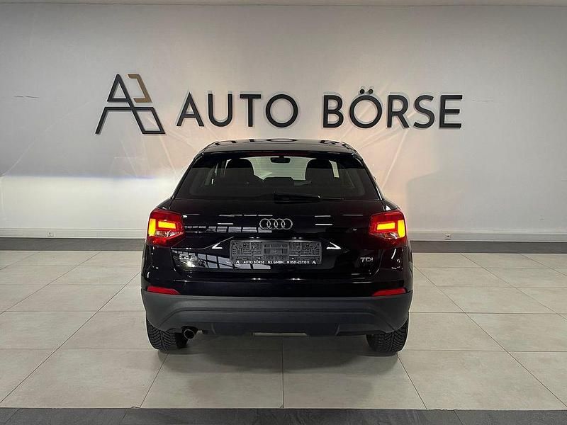 Gebraucht Audi Q2 116 PS (85 kW) 2018 Schwarz SUV
