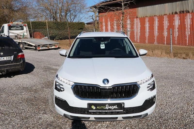 Usado Skoda Kamiq Selection 116 CV (85 kW) 2025 Blanco SUV