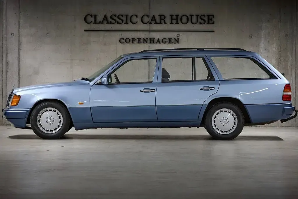 Gebraucht Mercedes 230 1990 Blau Limousine