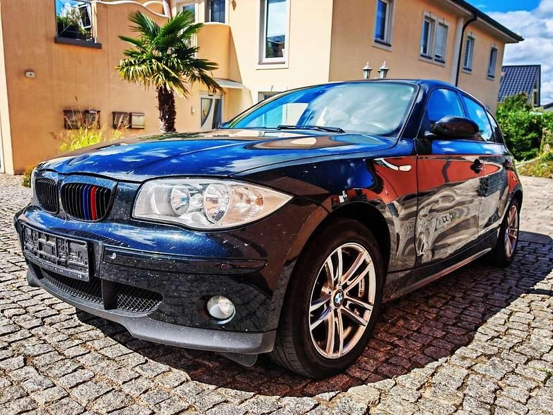 Gebraucht 2005 BMW 118 Kleinwagen | 2.850 € (Etwas zu teuer) - Bild 1/4