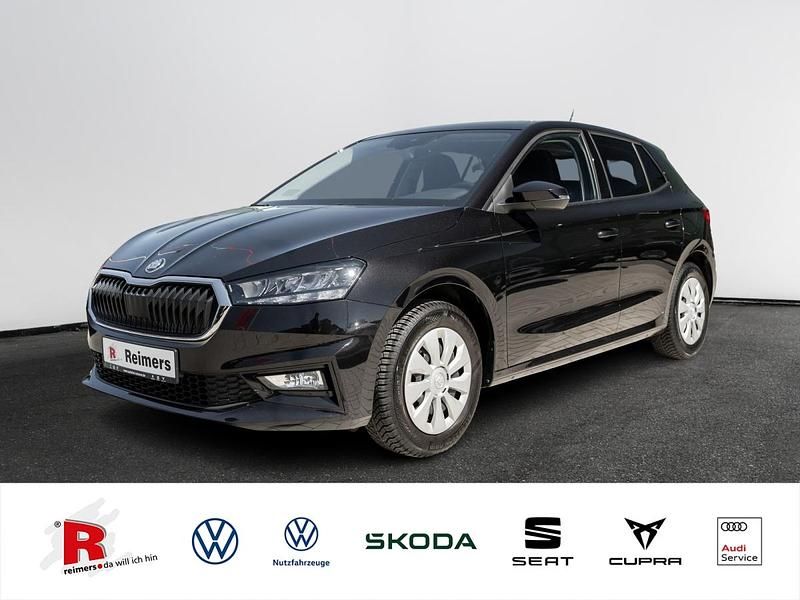 Schwarz Gebraucht 2024 Skoda Fabia Selection Kleinwagen | 17.190 € (Fairer Preis) - Bild 1/4