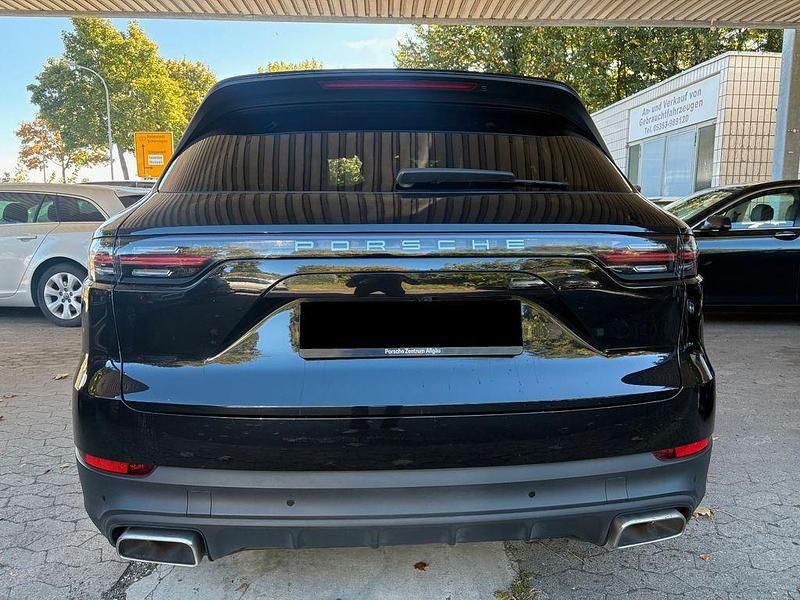 Gebraucht Porsche Cayenne 340 PS (250 kW) 2021 Schwarz SUV