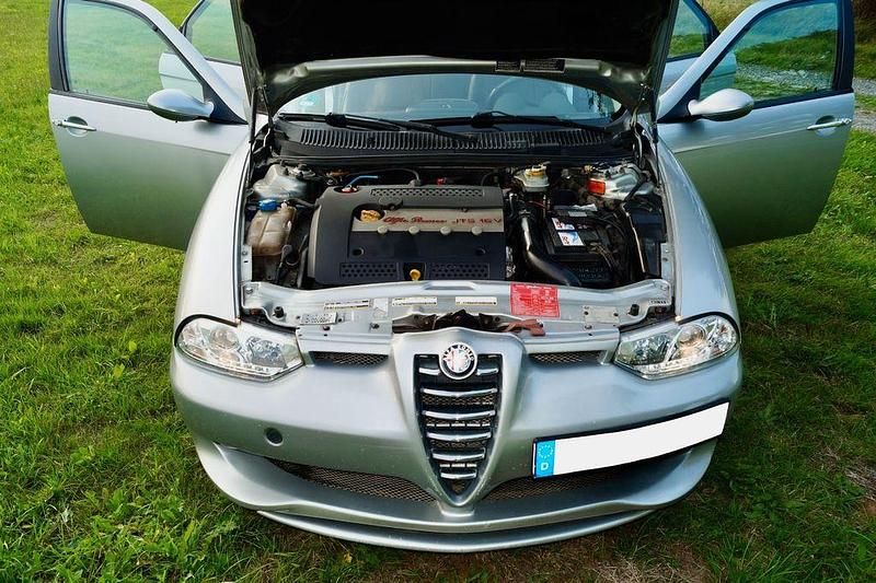Gebraucht Alfa Romeo 156 166 PS (122 kW) 2002 Silber Kombi