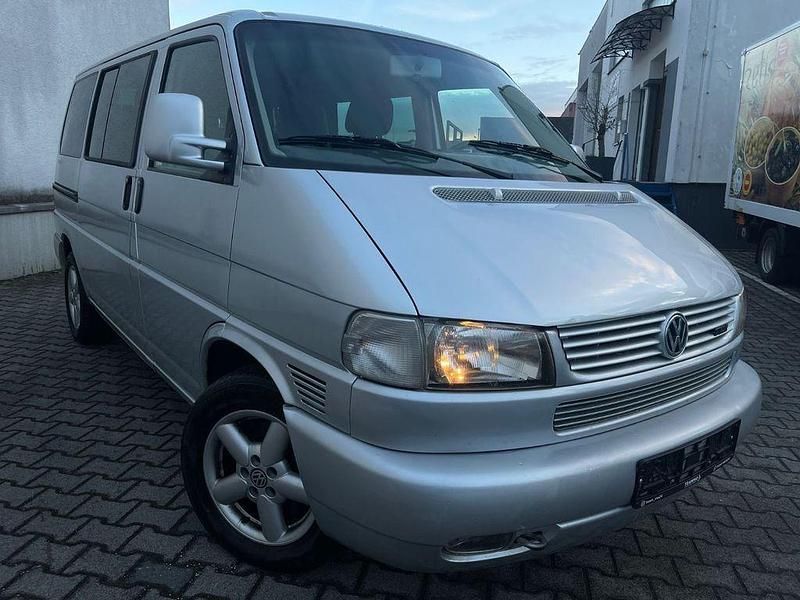 Usata VW Multivan 151 CV (111 kW) 2002 Grigio Monovolume