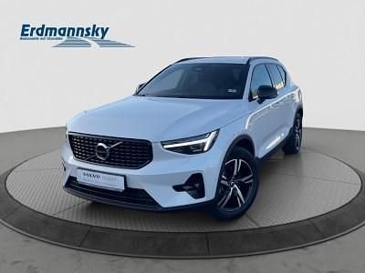Weiß Gebraucht 2025 Volvo XC40 Plus SUV | 36.440 € (Fairer Preis) - Bild 1/4