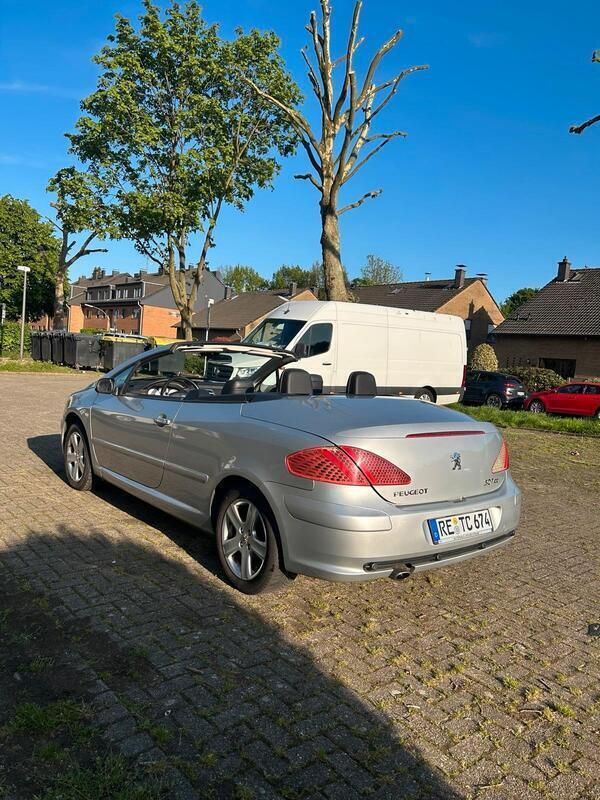 Silber Gebraucht 2005 Peugeot 307 CC Cabrio | 3.500 € (Fairer Preis) - Bild 1/4