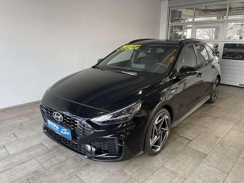 Abyss black Neu 2025 Hyundai i30 N Line Kombi | 27.990 € (Fairer Preis) - Bild 1/4