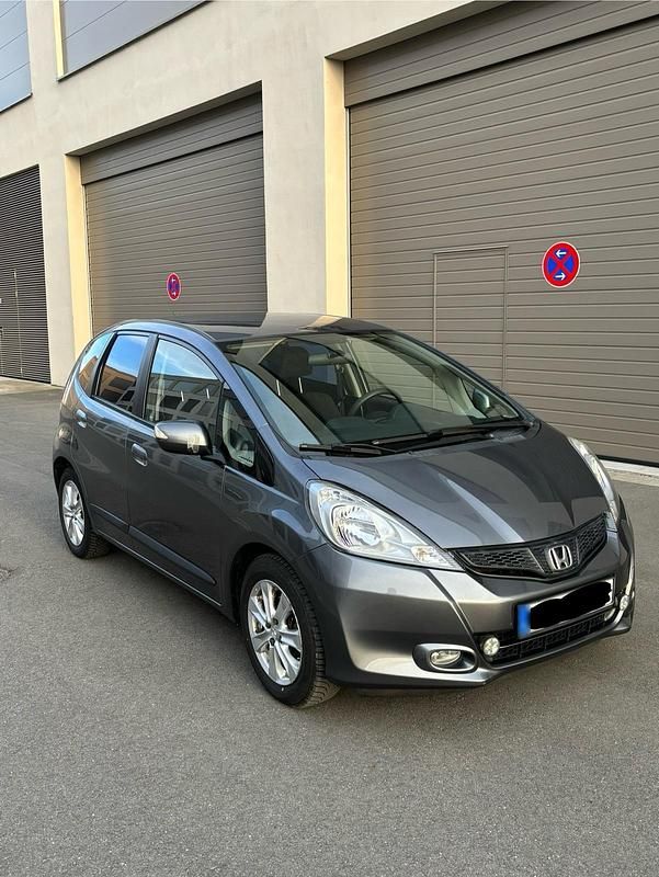 Gebraucht Honda Jazz 100 PS (73 kW) 2011 Grau Kleinwagen