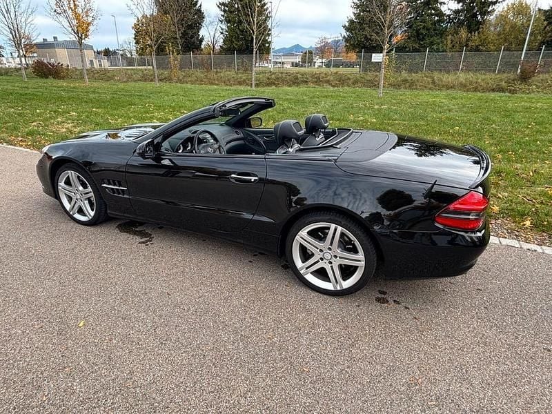Gebraucht Mercedes SL350 306 PS (225 kW) 2012 Schwarz Cabrio