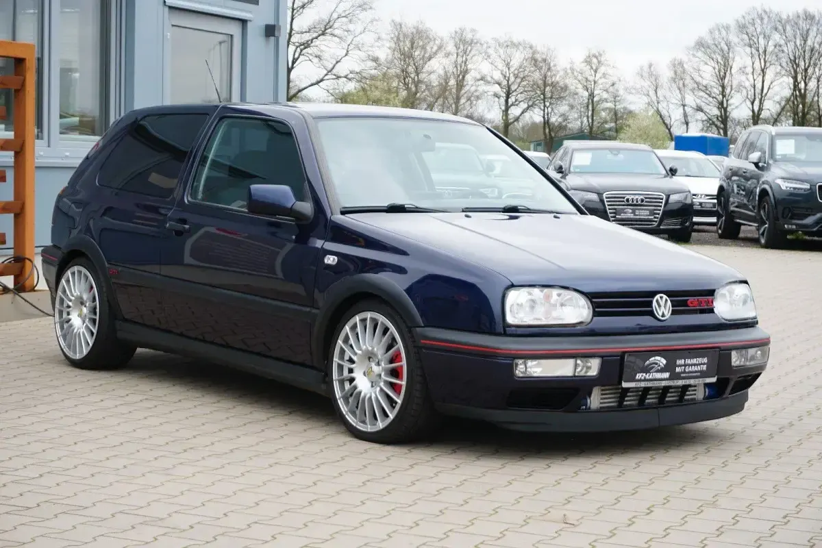 Gebraucht VW Golf III GTI 234 PS (172 kW) 1997 Blau Coupé