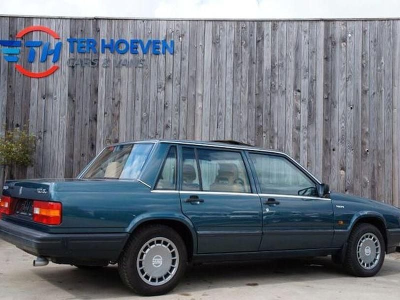 Gebraucht Volvo 740 82 PS (60 kW) 1990 Grün Limousine