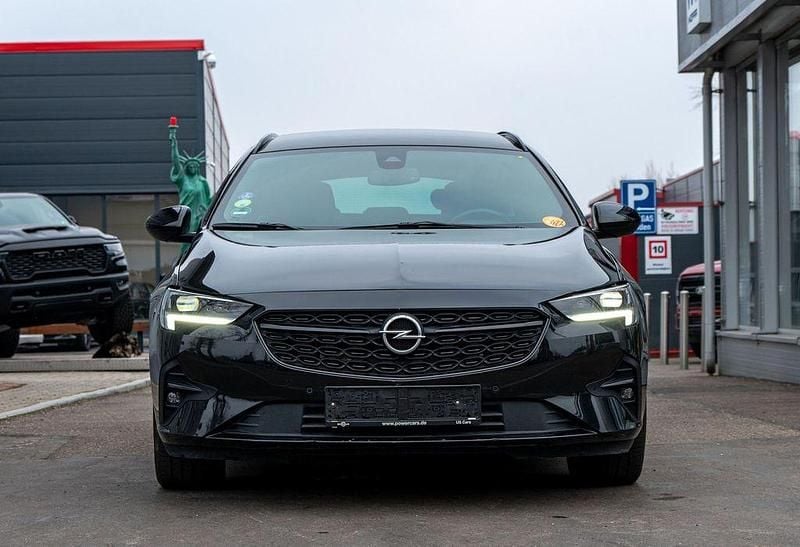 Usado Opel Insignia Ultimate 122 HP (89 kW) 2021 Preto Carrinha