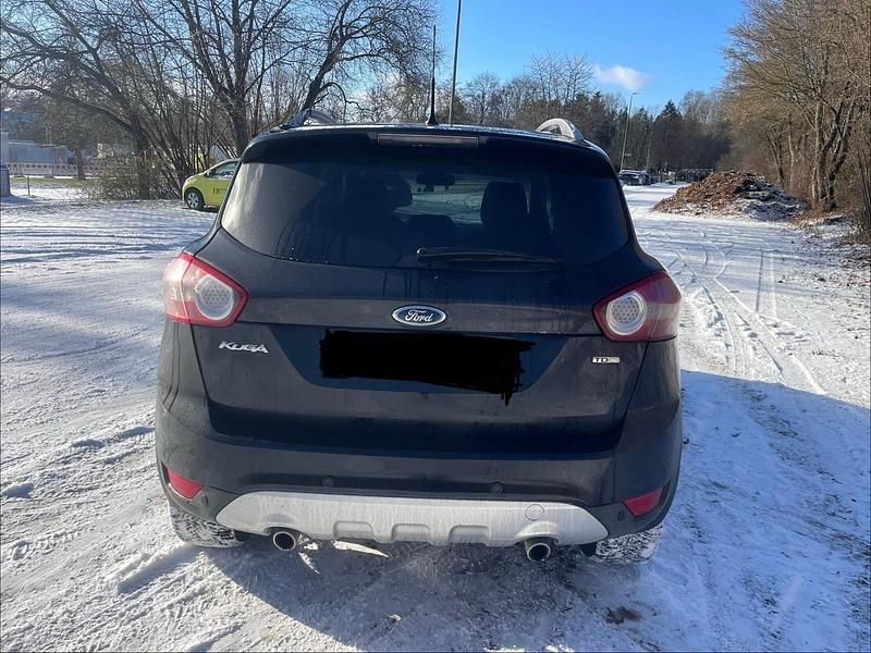 Gebraucht Ford Kuga Titanium 160 PS (117 kW) 2010 Schwarz SUV