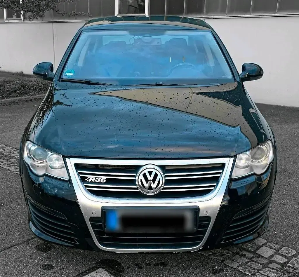 Gebraucht VW Passat R 299 PS (219 kW) 2008 Schwarz Limousine