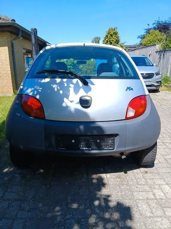 Gebraucht Ford Ka 60 PS (44 kW) 2007 Silber Kleinwagen