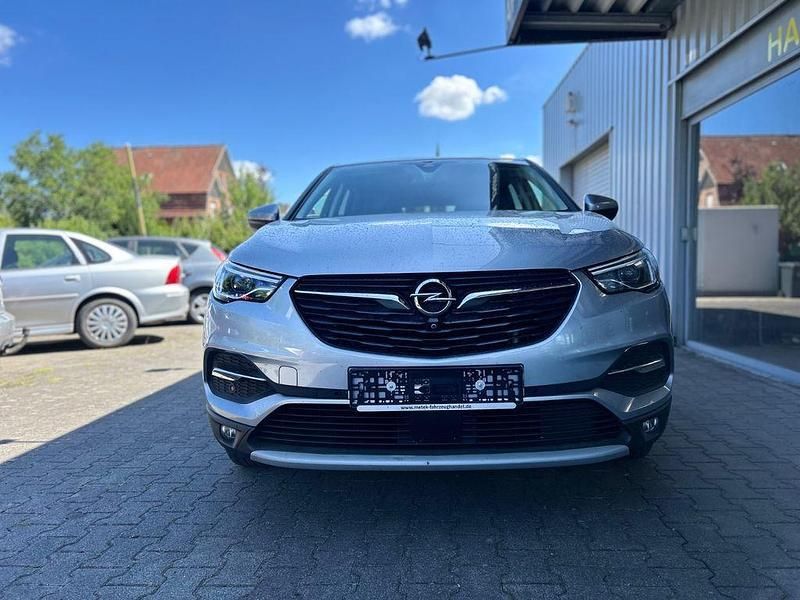 Grau Gebraucht 2017 Opel Grandland X Dynamic SUV | 8.999 € (Teuer) - Bild 1/4