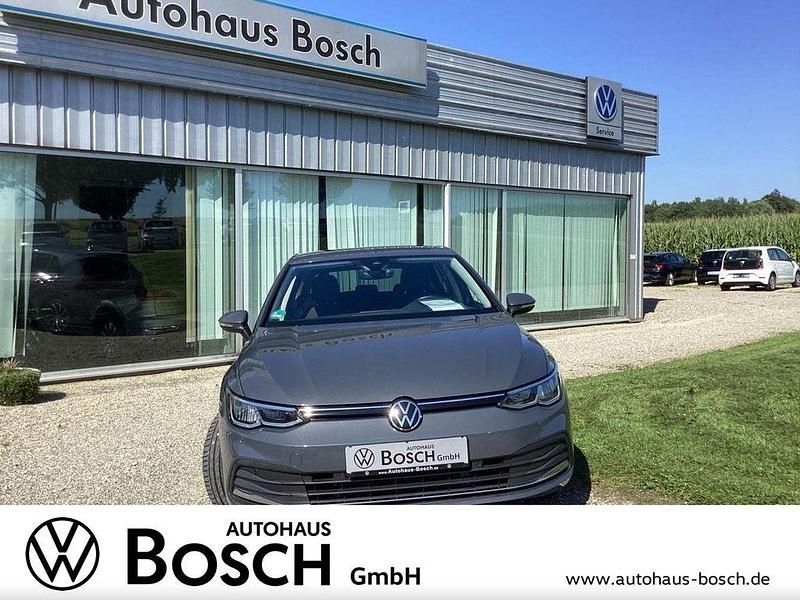 Delfingrau Gebraucht 2022 VW Golf VIII Active Limousine | 18.720 € (Guter Preis) - Bild 1/4