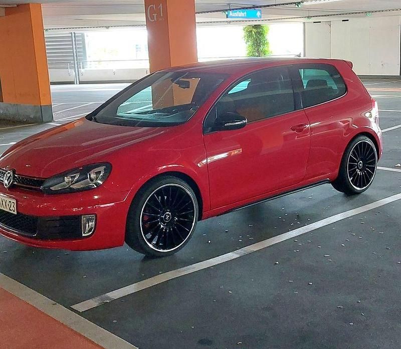Rot Gebraucht 2012 VW Golf VII GTI Limousine | 9.200 € (Superpreis) - Bild 1/4