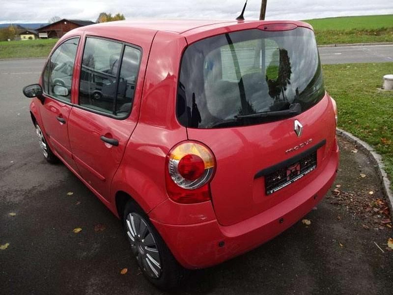 Gebraucht Renault Modus Authentique 65 PS (47 kW) 2006 Rot Van / Kleinbus