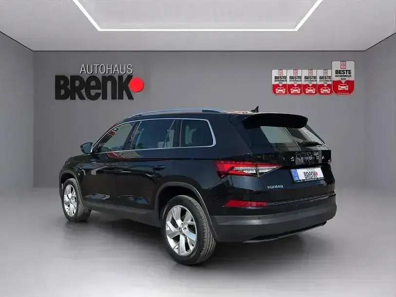 Gebraucht Skoda Kodiaq Style 150 PS (110 kW) 2023 Schwarzmagic perleffekt SUV