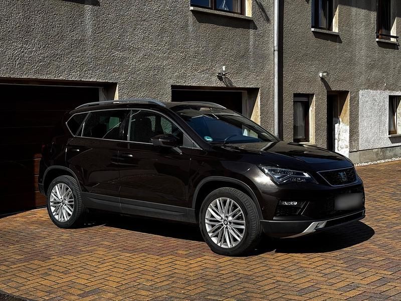 Usata Seat Ateca 4Drive 190 CV (139 kW) 2017 Marrone SUV