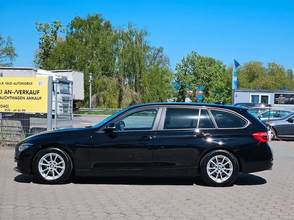 Gebraucht BMW 320 Advantage 163 PS (119 kW) 2017 Schwarz Kombi