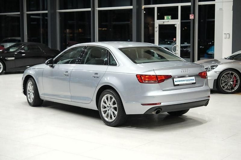 Gebraucht Audi A4 Sport 190 PS (139 kW) 2016 Silber Limousine