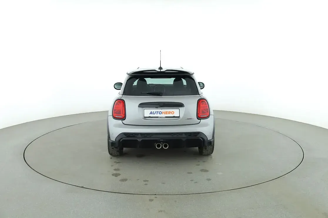 Używany Mini John Cooper Works 2023 Szary Hatchback