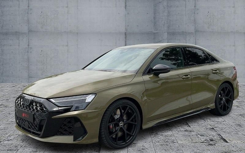 Grün Neu 2025 Audi RS3 Advanced Kleinwagen | 76.950 € - Bild 1/4