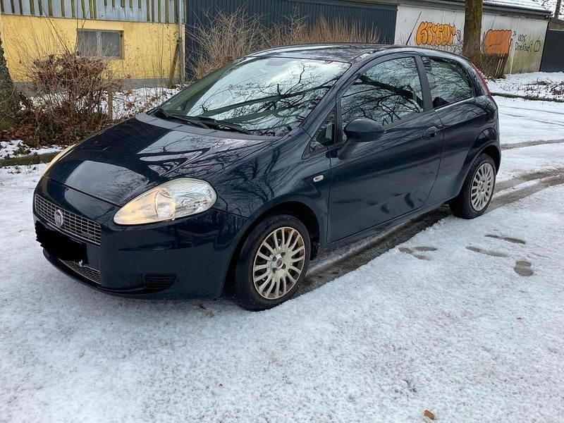 Blau Gebraucht 2009 Fiat Punto Kleinwagen | 1.000 € - Bild 1/4
