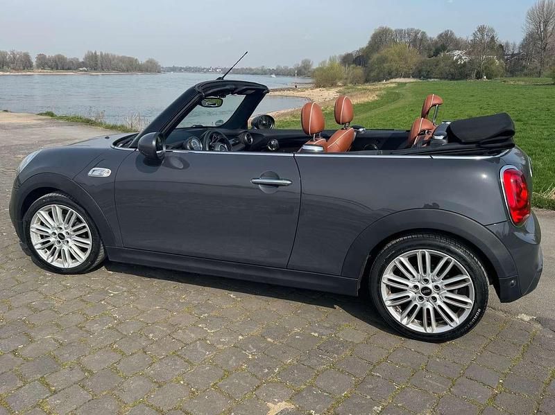 Gebraucht Mini Cooper S Cabriolet 192 PS (141 kW) 2018 Grau Cabrio