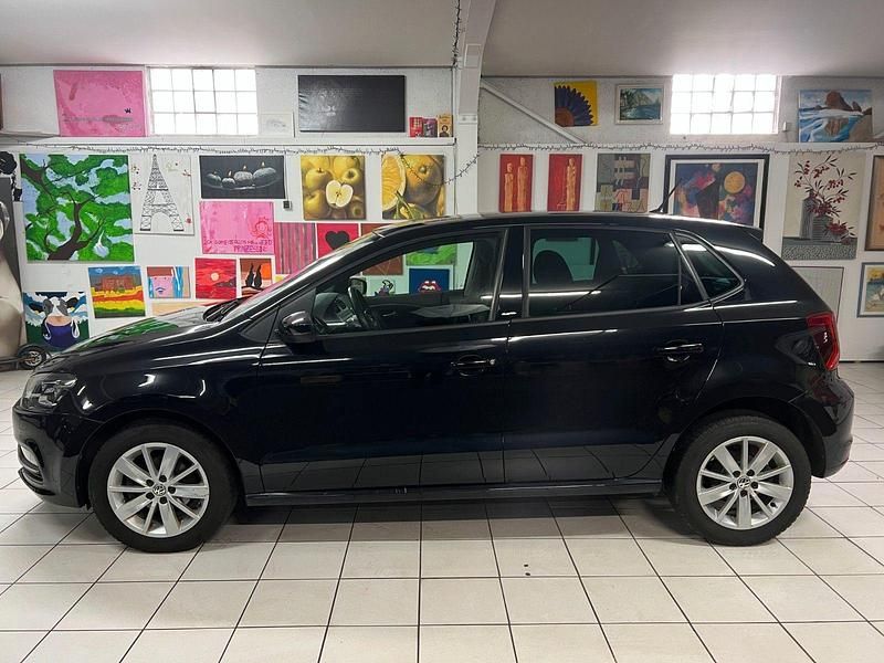 Gebraucht VW Polo Allstar 90 PS (66 kW) 2016 Schwarz Kleinwagen