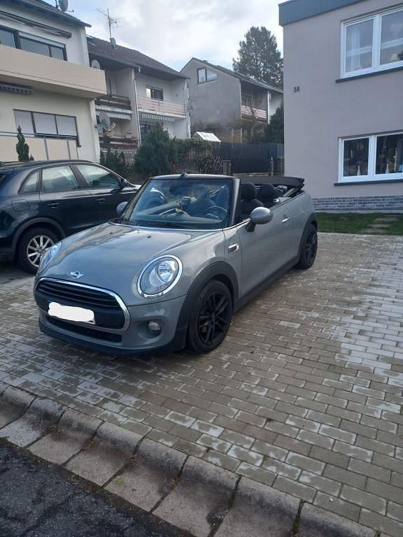 Grau Gebraucht 2017 Mini One Cabriolet Cabrio | 14.700 € (Fairer Preis) - Bild 1/4