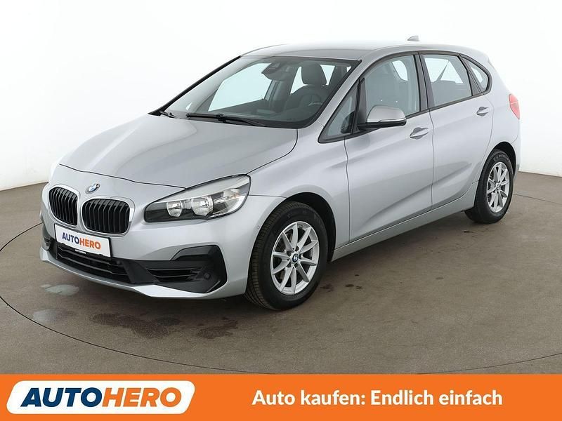 Gebraucht BMW 216 Active Tourer Advantage 109 PS (80 kW) 2019 Silber Van / Kleinbus