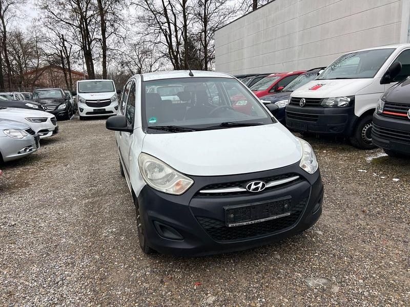Weiß Gebraucht 2012 Hyundai i10 Classic Kleinwagen | 1.600 € (Superpreis) - Bild 1/4