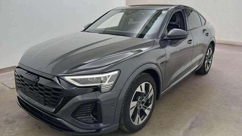 Magnetgrau Gebraucht 2023 Audi Q8 e-tron S-Line SUV | 44.860 € (Fairer Preis) - Bild 1/2