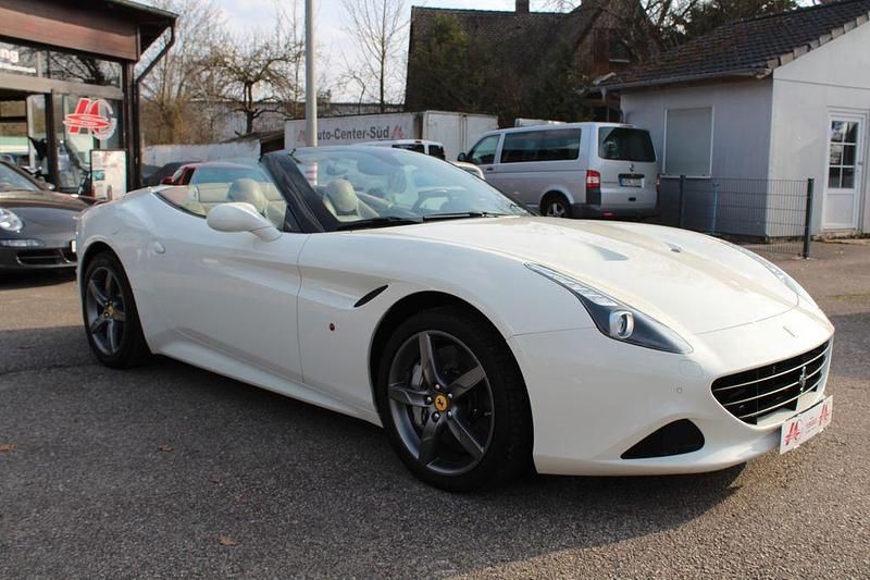 Gebraucht Ferrari California 560 PS (411 kW) 2016 Weiß Cabrio