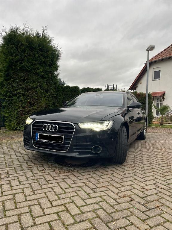 Schwarz Gebraucht 2014 Audi A6 Ambiente Kombi | 14.500 € (Fairer Preis) - Bild 1/4