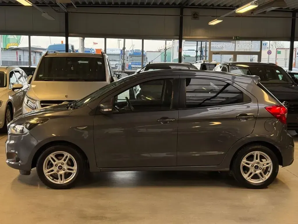 Gebraucht Ford Ka Plus Cool & Sound Edition 86 PS (63 kW) 2018 Grau Kleinwagen