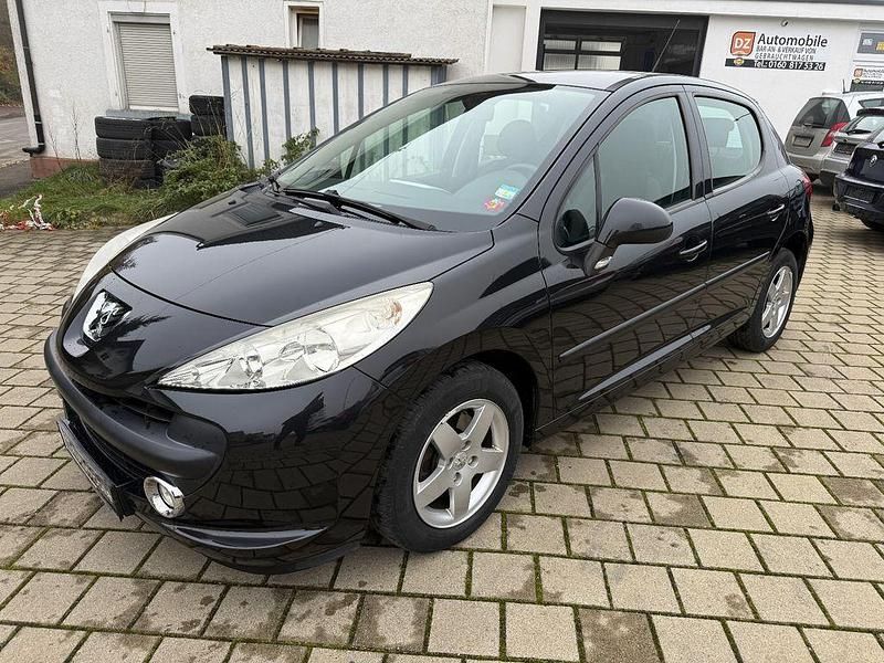 Schwarz Gebraucht 2009 Peugeot 207 Urban Move Limousine | 3.290 € (Etwas zu teuer) - Bild 1/4