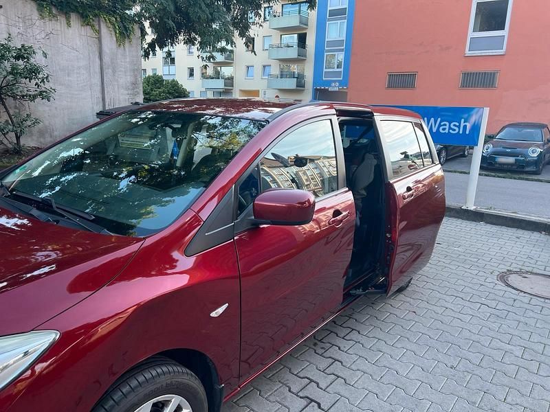 Second-hand Mazda 5 150 CP (110 kW) 2011 Roșu Monovolum