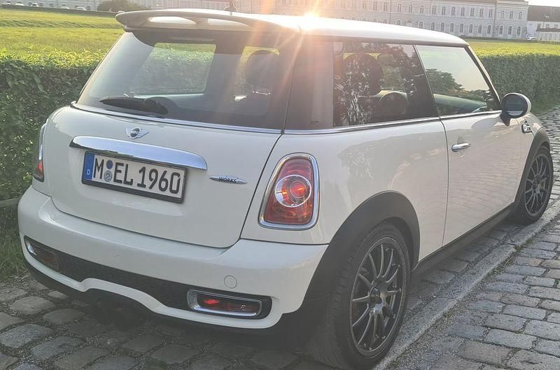Usata Mini John Cooper Works 211 CV (155 kW) 2012 Bianco Utilitaria