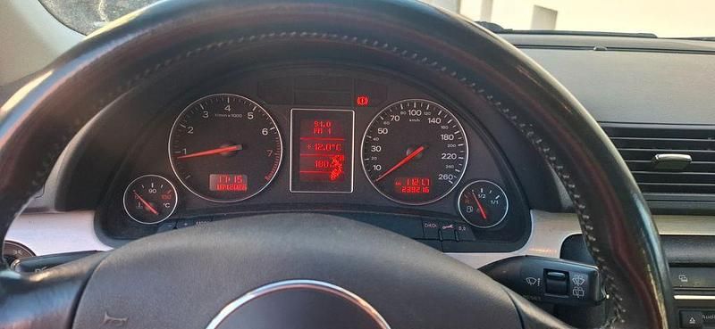 Second-hand Audi A4 163 CP (119 kW) 2003 Negru Break