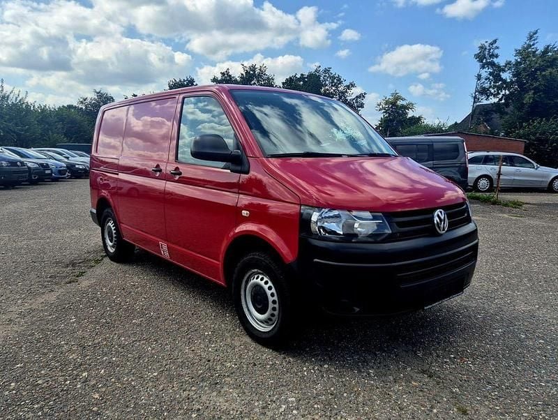 Rot Gebraucht 2015 VW T5 Van | 13.999 € (Superpreis) - Bild 1/4