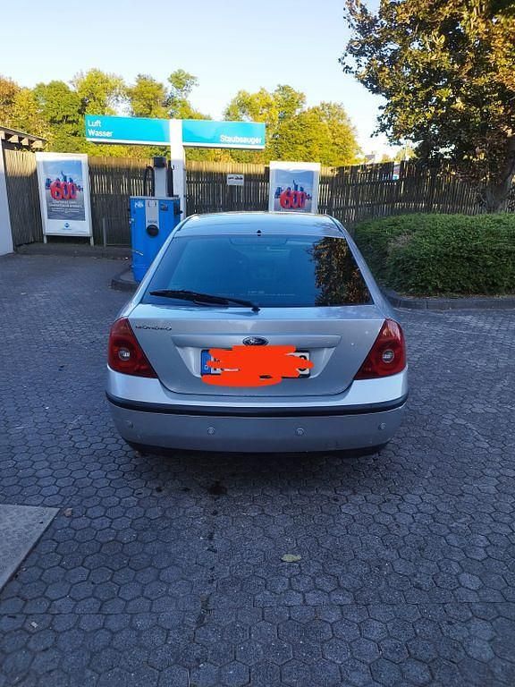 Brugt Ford Mondeo Ambiente 110 HK (80 kW) 2001 Grå Sedan