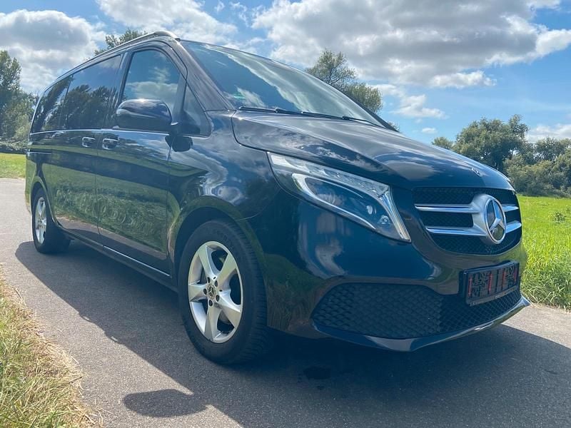 Gebraucht Mercedes V300 Edition 239 PS (175 kW) 2020 Schwarz Van / Kleinbus