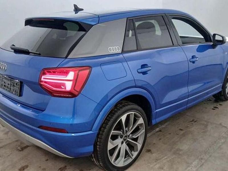 Gebraucht Audi Q2 S-Line 150 PS (110 kW) 2019 Arablau kristalleffekt SUV