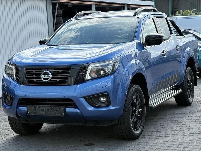Electric blue Gebraucht 2020 Nissan Navara N-Guard Abholung | 24.999 € (Fairer Preis) - Bild 1/4