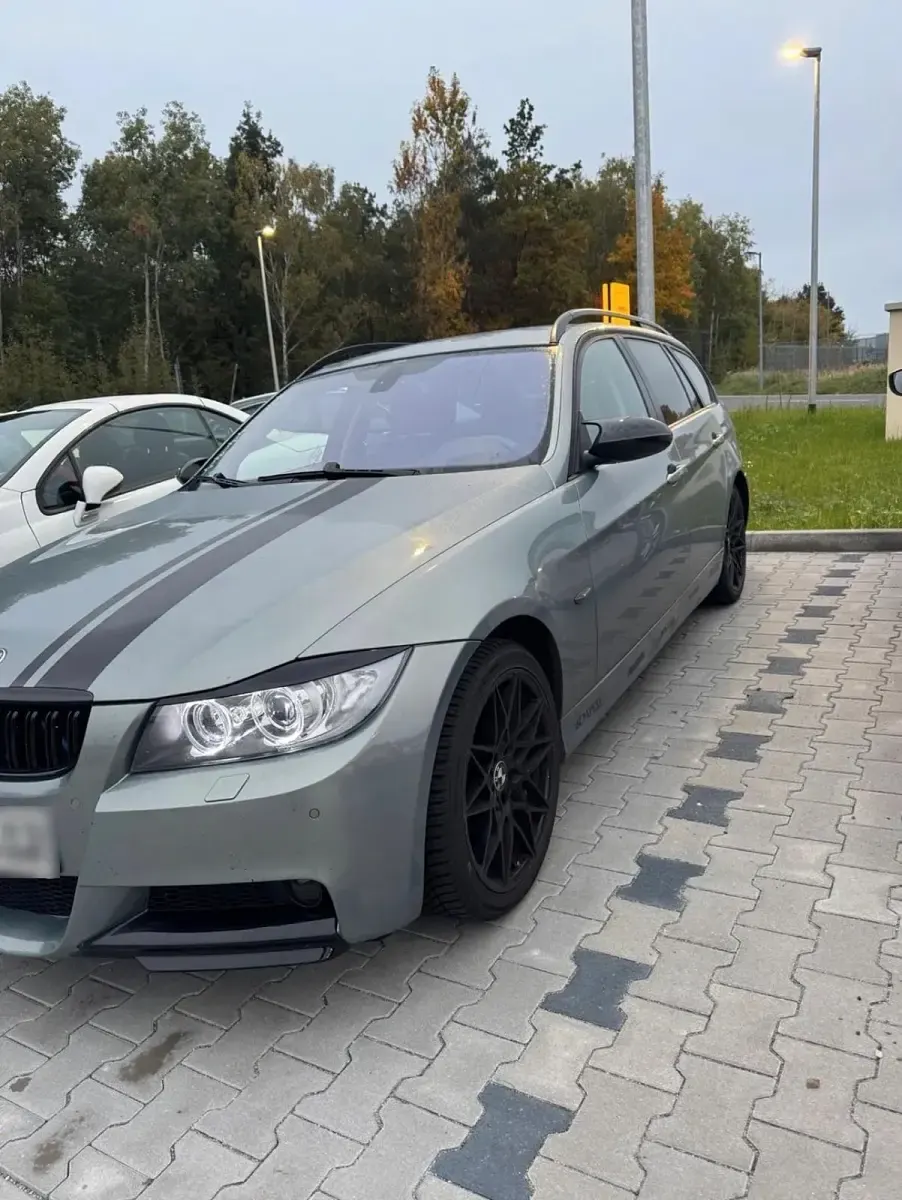 Gebraucht BMW 318 M Sport 129 PS (94 kW) 2006 Grau Kombi